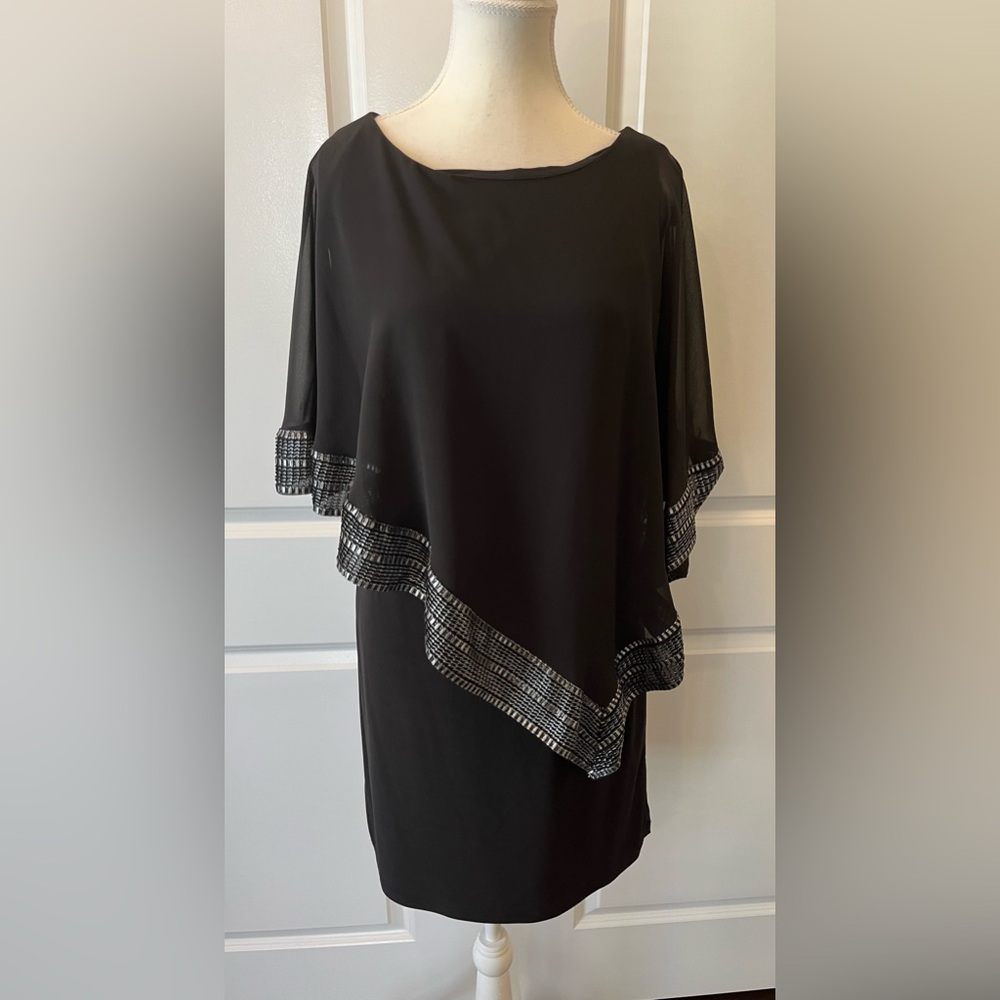Women’s evening chiffon dress by Ignite Evening size 8. NWT